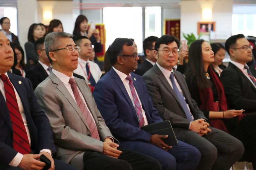金吉列出国留学官网，金吉列出国留学咨询公司