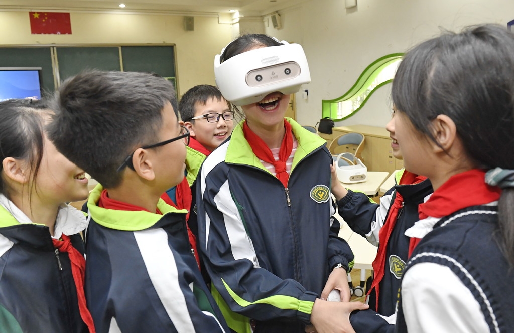 益州小学，益州小学东区和西区