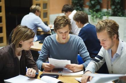 英国留学和瑞典留学，英国留学和瑞典留学哪个更好