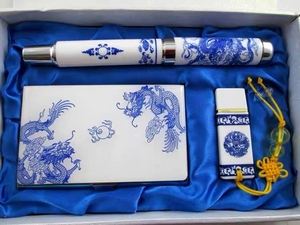 送出国留学的礼物，出国留学礼物送什么礼物