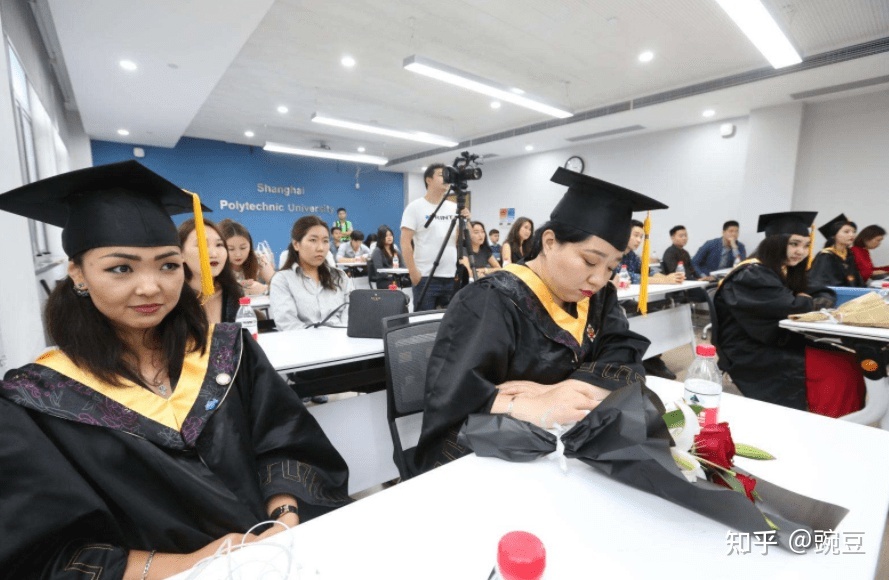 留学生英国好找工作吗，从英国留学出来好找工作不好