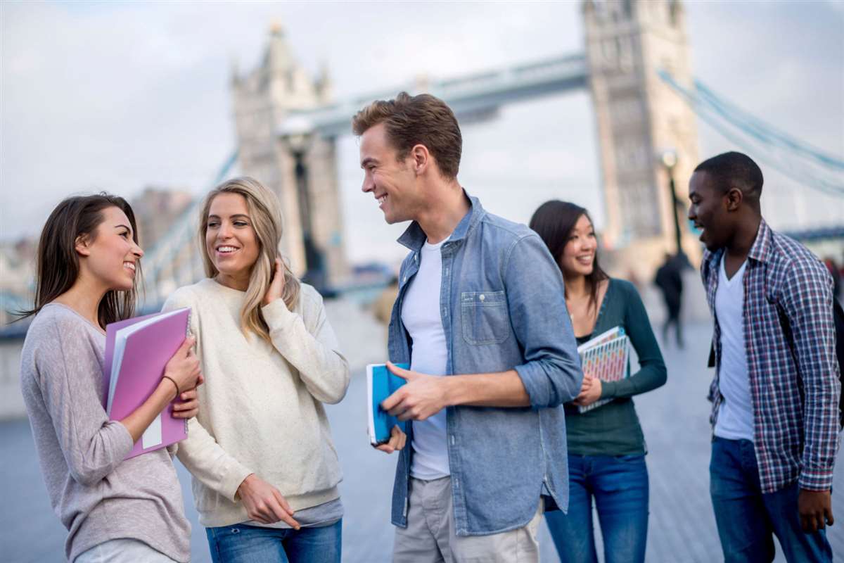 英国银行留学，英国银行留学生