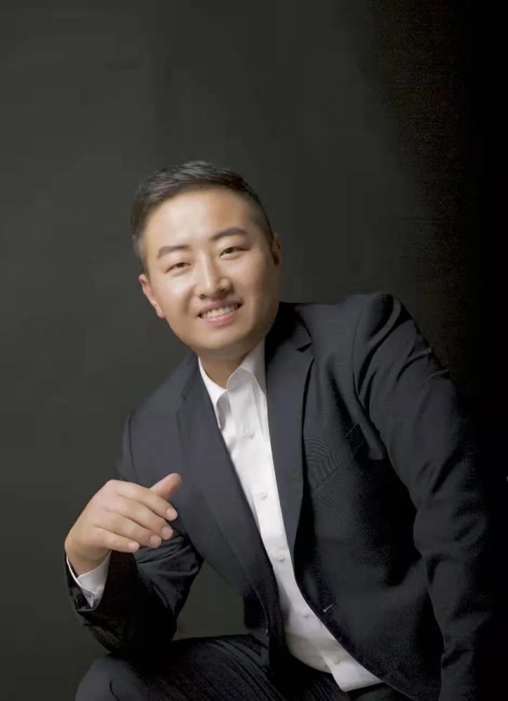 王泽浩，王藤泽王浩
