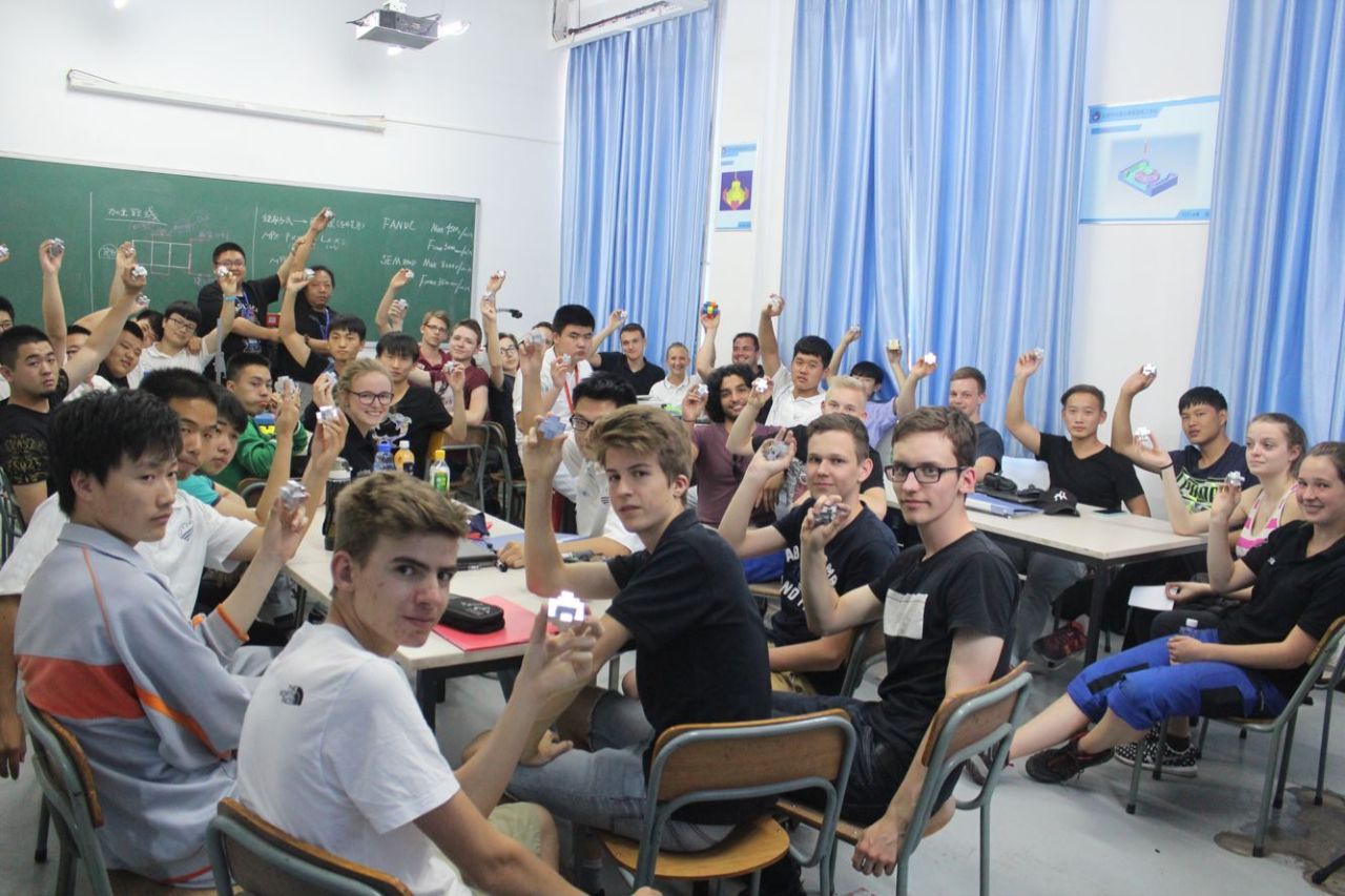 党员能不能出国留学，党员学生出国留学有限制吗