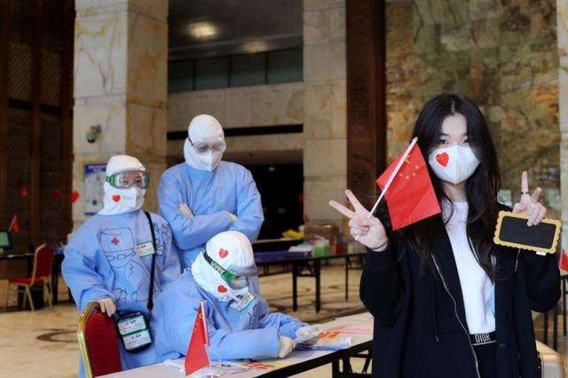 留学生回国，留学生回国考公务员有优势吗