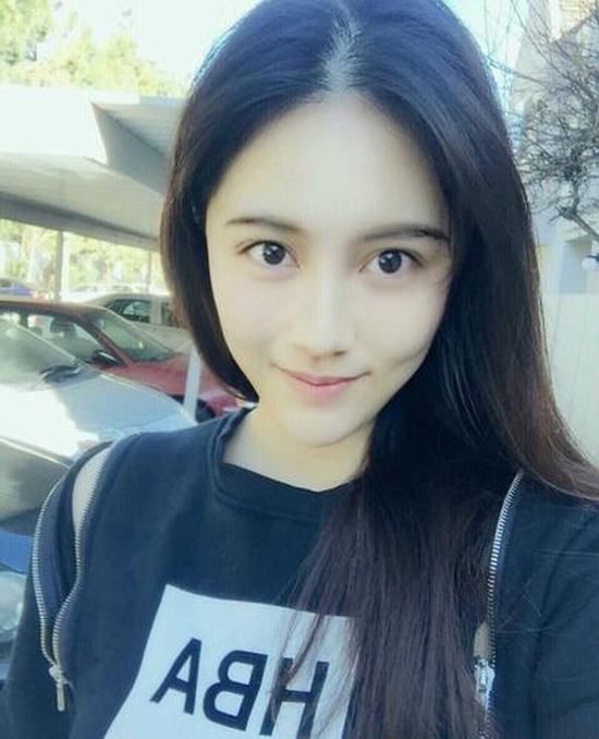 包含留学美女的词条