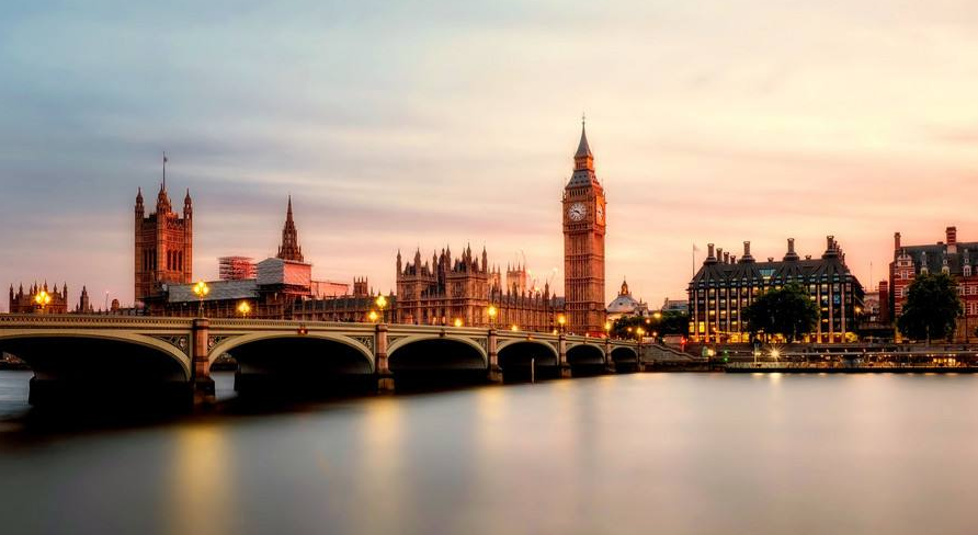 英国留学大概费用，英国的留学费用多少