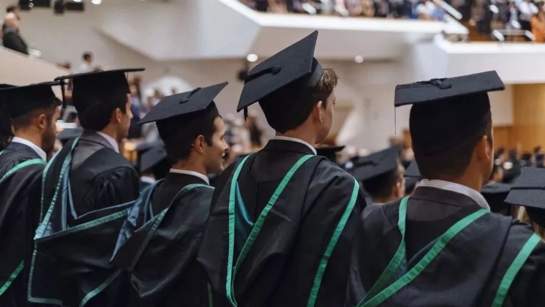 党员能留学吗，大学生入党后还能出国读研吗