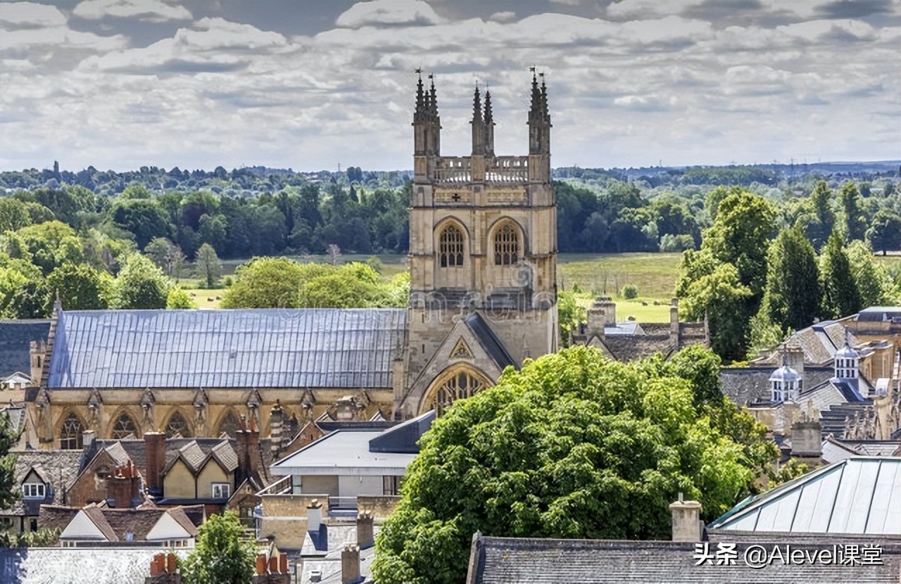 英国留学大学费用一览表，英国留学大学费用一览表图片