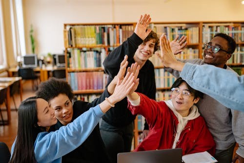 留学出国的条件，出国留学有啥条件