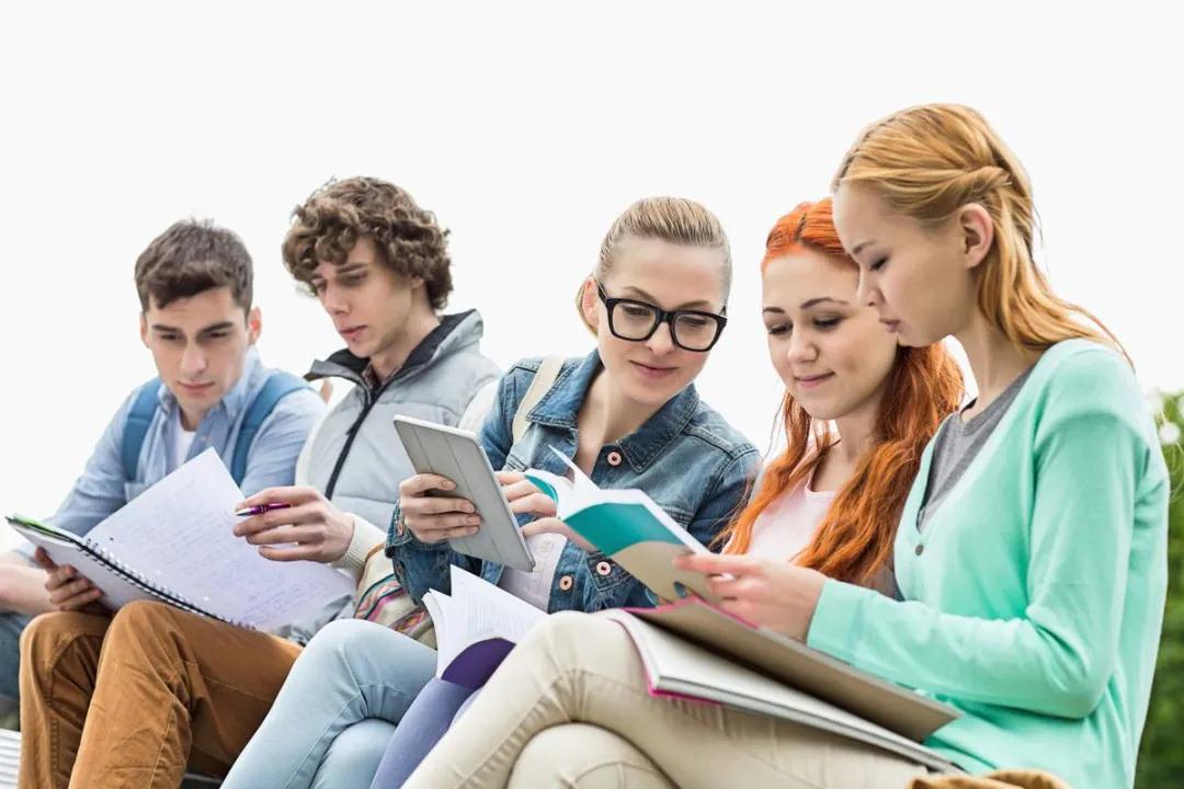 高中生出国留学指南，高中生出国留学指南电子书