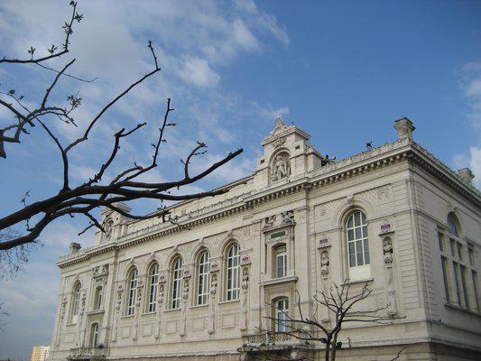 声学留学，声乐专业留学去哪个学校
