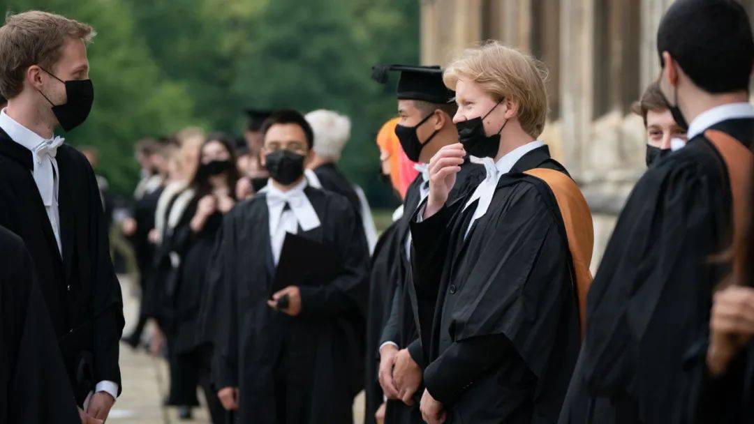 英国留学一定要疫苗吗，英国留学需要疫苗接种证明吗