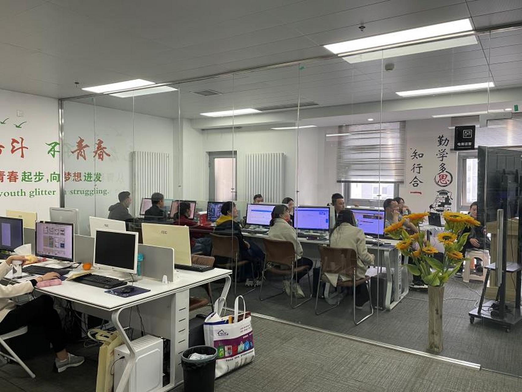 美工师留学，学美工多久可以就业