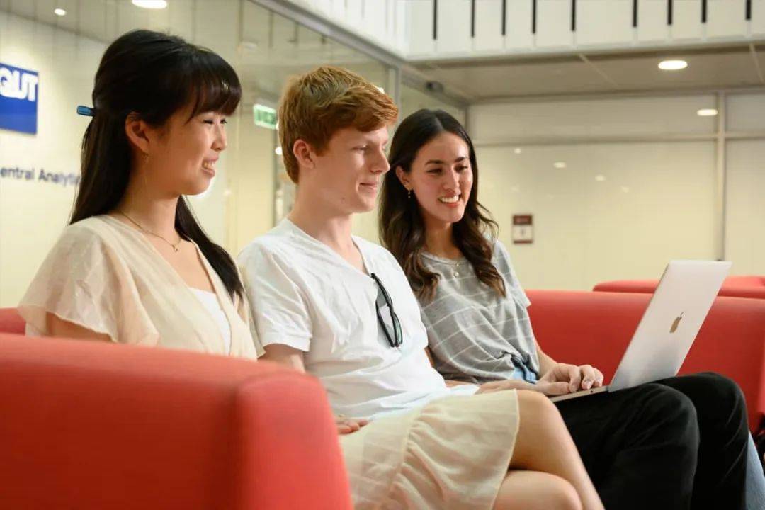 传媒大学留学预科班，中国传媒大学留学预科班