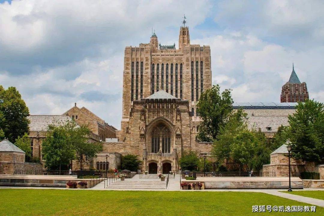 美国留学热门专业排行，美国留学热门专业排行榜前十名