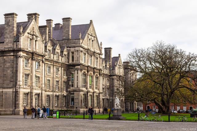 英国留学需要考什么，英国留学需要考什么证件