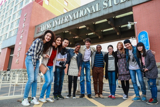 留学生体校，国外留学生有体育课吗
